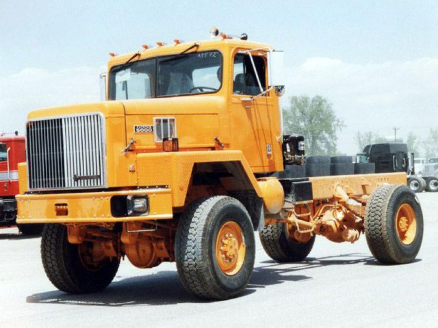  International PayStar 5000 4x4 Chassis Cab 1995 года  (фото 1 из 1)